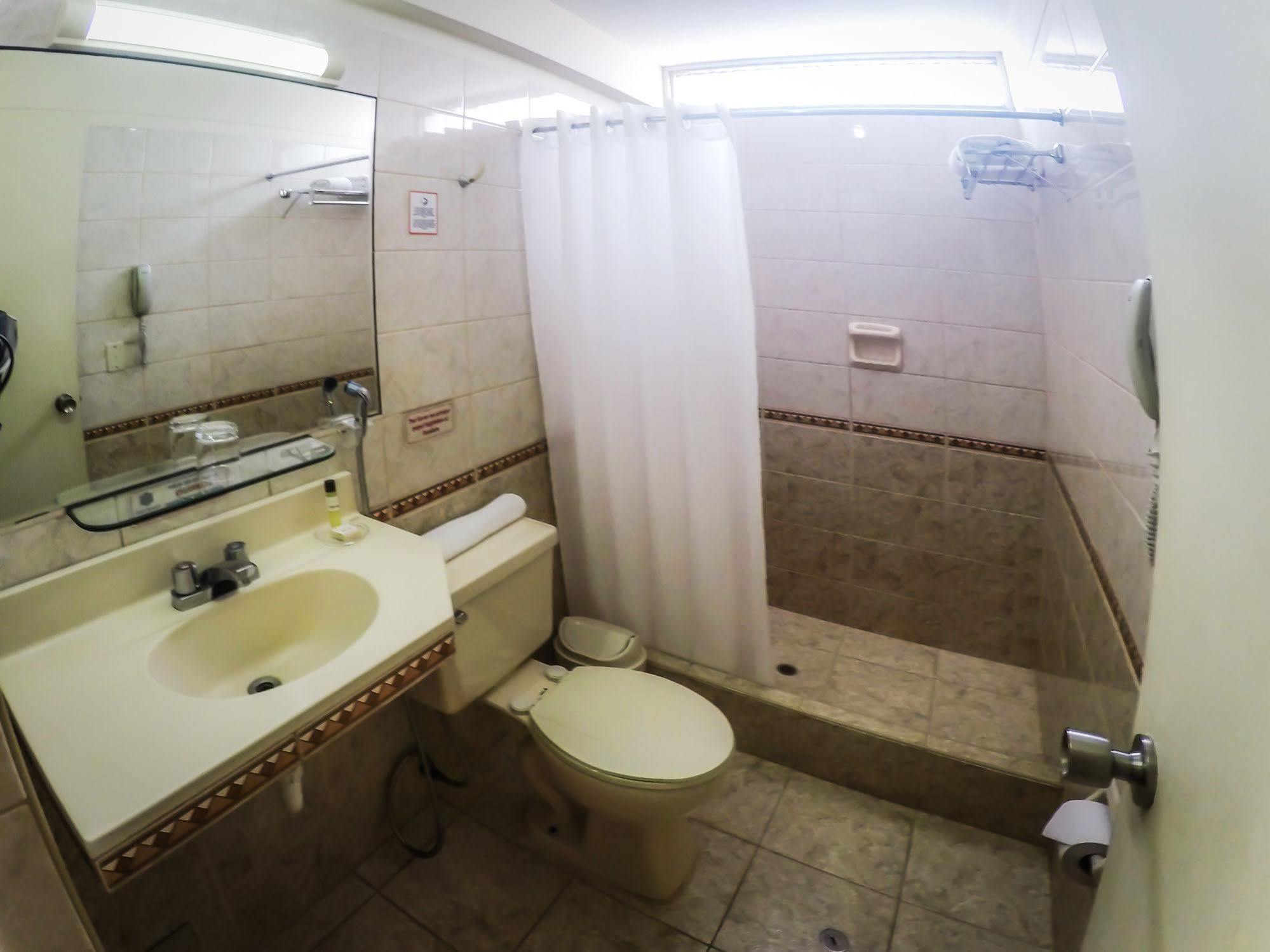 Intiotel Chiclayo Eksteriør billede